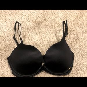 Victoria’s Secret Very Sexy 32DDD